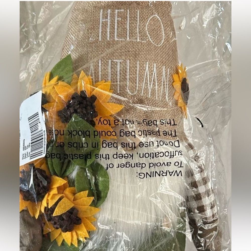 Rae Dunn Hello Autumn Gnome